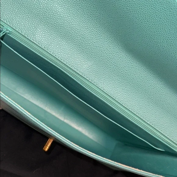 CHANEL Turquoise Seafoam green caviar leather classic briefcase Kelly top handle - Picture 13 of 16